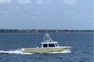 Captain Fisher Charters Boat lil' sparkie - Panama City Beach Florida Charter Fishing tours & Dolphin tours